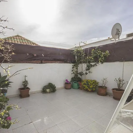 Apartamento A 300m De La Playa En * Roquetas de Mar