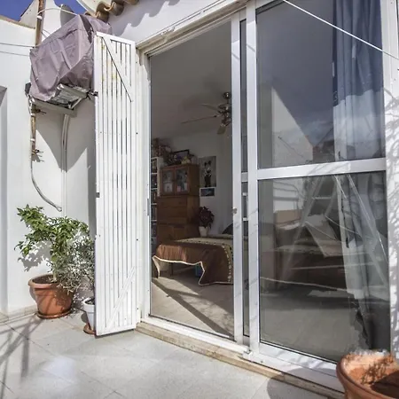 Homestay Apartamento A 300m De La Playa En