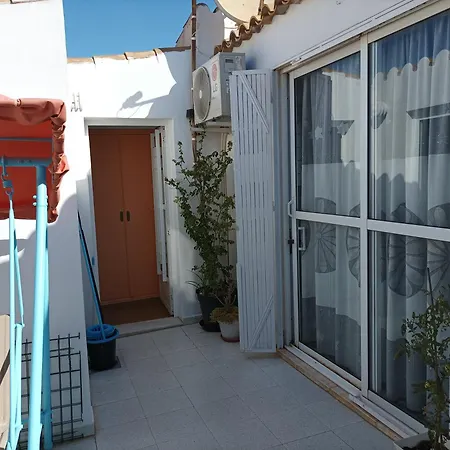 Apartamento A 300m De La Playa En Homestay